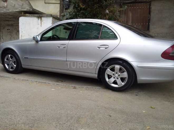 Mercedes E 220 2002, 280,000 km - 2.2 l - Bakı