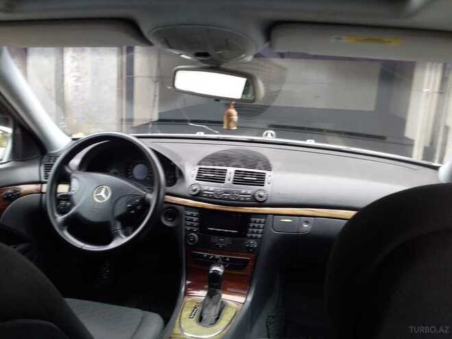 Mercedes E 220 2002, 280,000 km - 2.2 l - Bakı