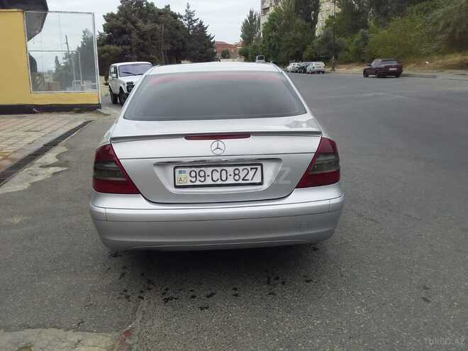 Mercedes E 220 2002, 280,000 km - 2.2 l - Bakı