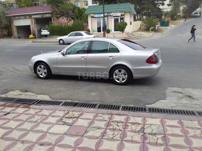 Mercedes E 220 2002, 280,000 km - 2.2 l - Bakı