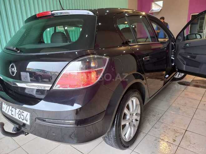 Opel Astra 2010, 170,000 km - 1.3 l - Bakı