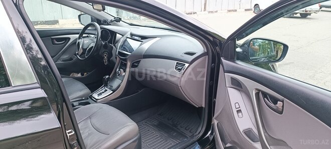 Hyundai Elantra 2011, 136,000 km - 1.8 l - Gəncə