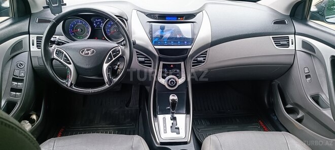 Hyundai Elantra 2011, 136,000 km - 1.8 l - Gəncə