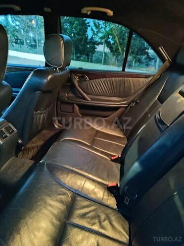 Mercedes E 240 2000, 280,000 km - 2.4 l - Bakı