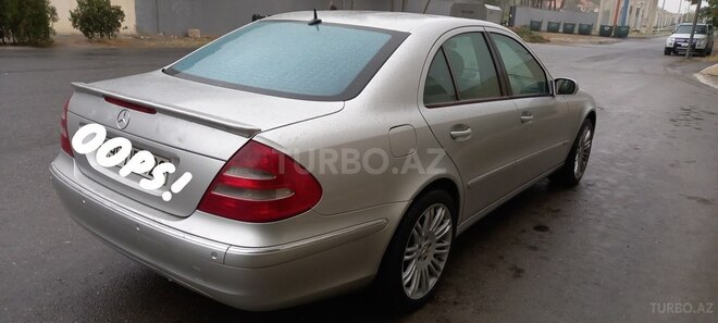 Mercedes E 240 2004, 254,000 km - 2.4 l - Bakı