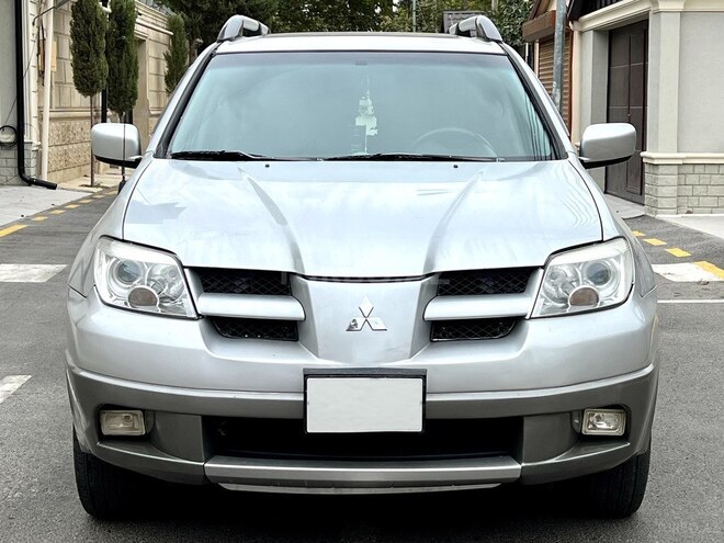 Mitsubishi Outlander 2002, 242,735 km - 2.4 l - Bakı