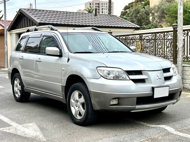 Mitsubishi Outlander 2002, 242,735 km - 2.4 l - Bakı