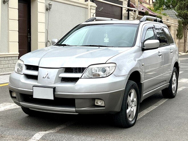 Mitsubishi Outlander 2002, 242,735 km - 2.4 l - Bakı
