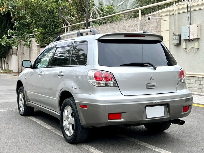 Mitsubishi Outlander 2002, 242,735 km - 2.4 l - Bakı