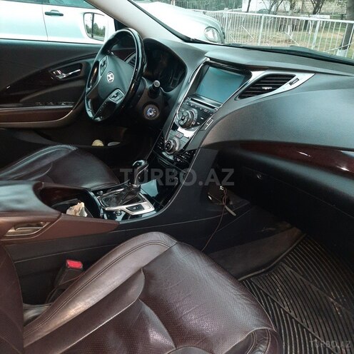 Hyundai Azera 2012, 225,380 km - 2.4 l - Qax