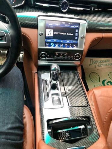 Maserati Quattroporte 2014, 80,000 km - 3.0 l - Bakı