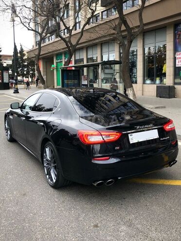 Maserati Quattroporte 2014, 80,000 km - 3.0 l - Bakı