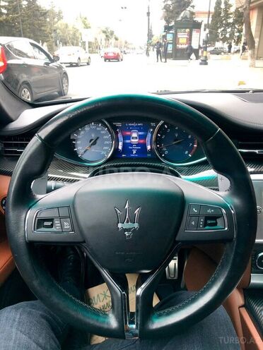 Maserati Quattroporte 2014, 80,000 km - 3.0 l - Bakı