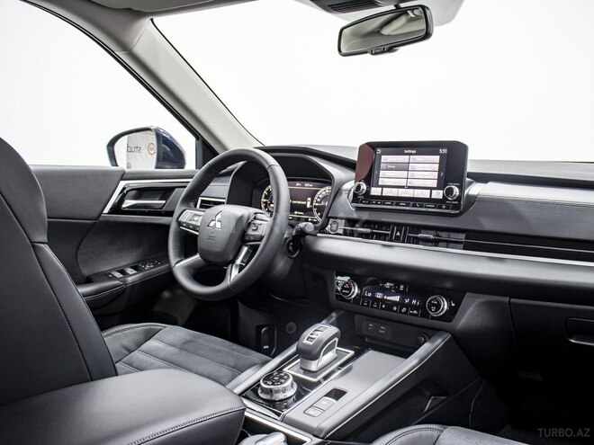 Mitsubishi Outlander 2022, 0 km - 2.4 l - Bakı