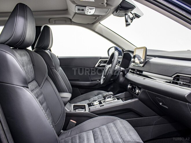 Mitsubishi Outlander 2022, 0 km - 2.4 l - Bakı