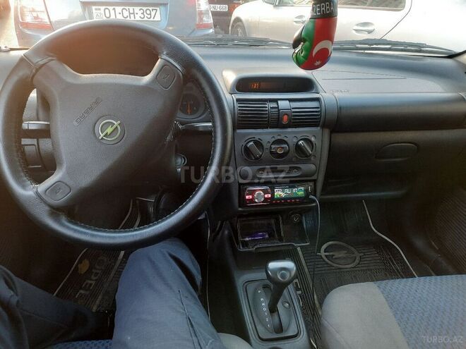 Opel Vita 1998, 200,000 km - 1.4 l - Bakı