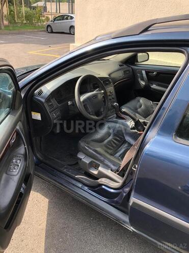 Volvo  2002, 310,000 km - 2.4 l - Bakı