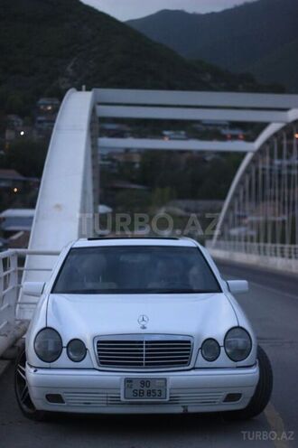 Mercedes E 320 1997, 452,368 km - 3.2 l - Şəki