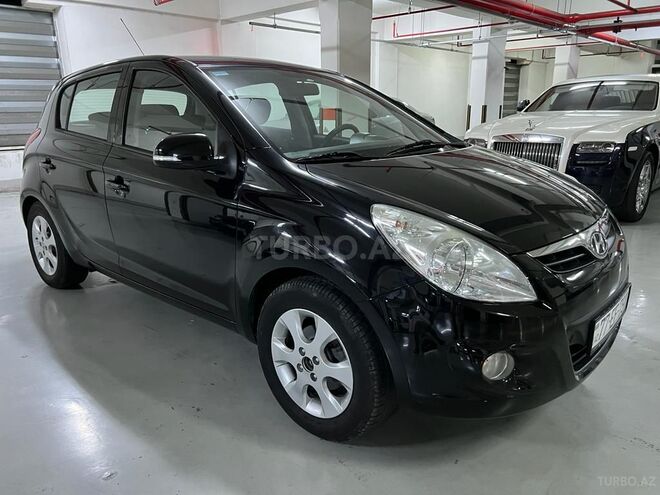 Hyundai i20 2011, 185,000 km - 1.2 l - Bakı