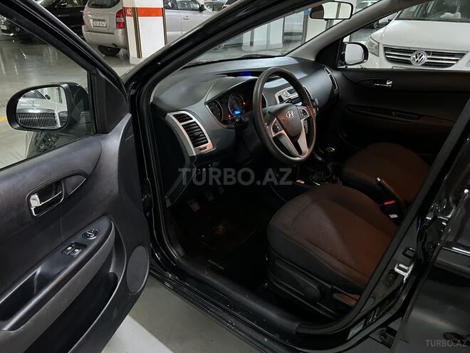 Hyundai i20 2011, 185,000 km - 1.2 l - Bakı