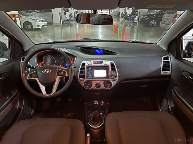 Hyundai i20 2011, 185,000 km - 1.2 l - Bakı