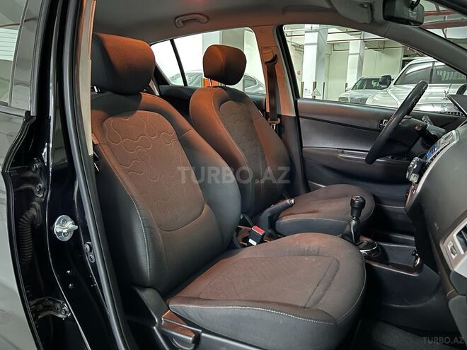Hyundai i20 2011, 185,000 km - 1.2 l - Bakı