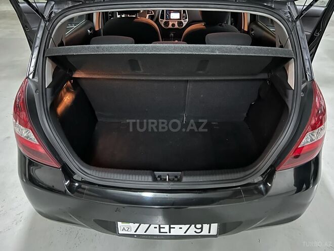 Hyundai i20 2011, 185,000 km - 1.2 l - Bakı