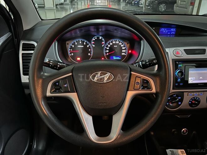 Hyundai i20 2011, 185,000 km - 1.2 l - Bakı