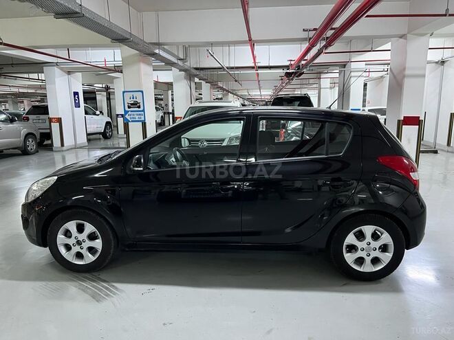 Hyundai i20 2011, 185,000 km - 1.2 l - Bakı