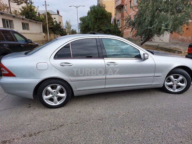 Mercedes C 240 2000, 286,000 km - 2.4 l - Bakı