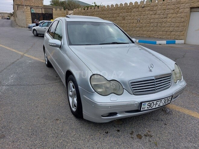 Mercedes C 240 2000, 286,000 km - 2.4 l - Bakı