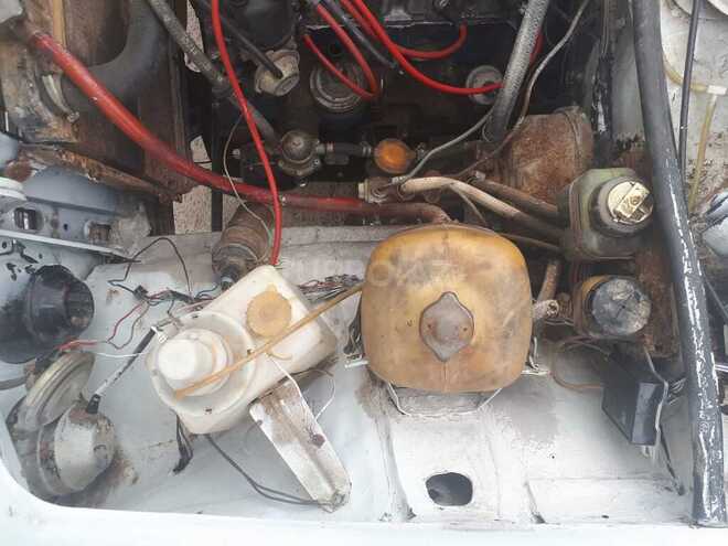 LADA (VAZ) 2106 1982, 10,000 km - 1.5 l - Salyan