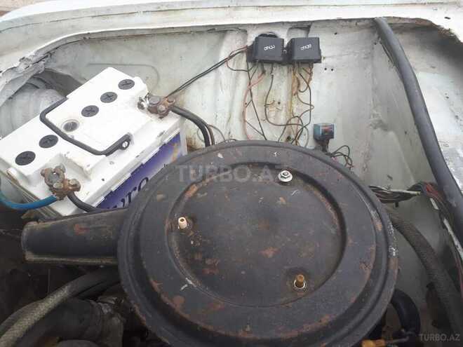 LADA (VAZ) 2106 1982, 10,000 km - 1.5 l - Salyan