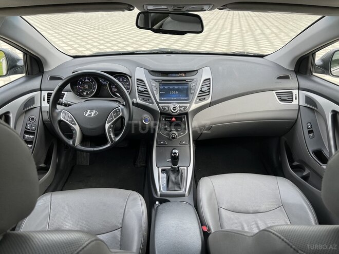 Hyundai Elantra 2015, 48,000 km - 1.8 l - Bakı