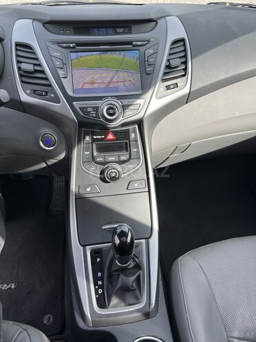 Hyundai Elantra 2015, 48,000 km - 1.8 l - Bakı