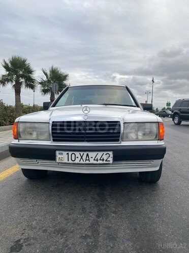 Mercedes 190 1991, 700,000 km - 2.0 л - Sumqayıt