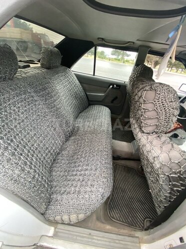 Mercedes 190 1991, 700,000 km - 2.0 л - Sumqayıt