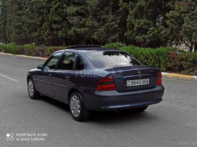 Opel Vectra 1997, 324,000 km - 1.6 l - Sumqayıt