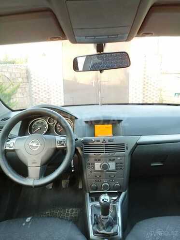 Opel Astra 2006, 317,000 km - 1.3 l - Bakı