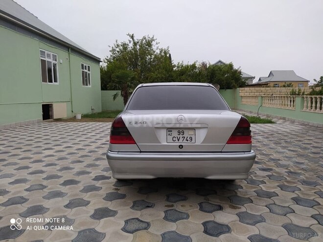 Mercedes C 240 1998, 259,000 km - 2.4 l - Bakı