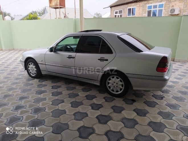 Mercedes C 240 1998, 259,000 km - 2.4 l - Bakı