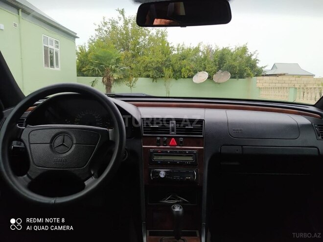 Mercedes C 240 1998, 259,000 km - 2.4 l - Bakı