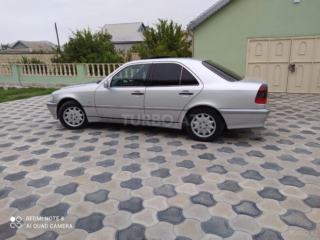 Mercedes C 240 1998, 259,000 km - 2.4 l - Bakı