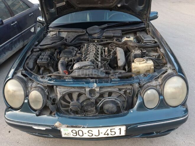 Mercedes E 320 1999, 451,000 km - 3.2 l - Xırdalan