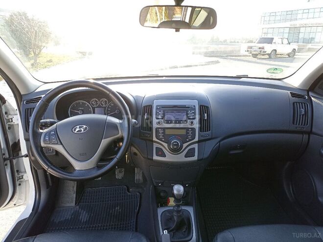Hyundai i30 2008, 280,000 km - 2.0 l - Bakı