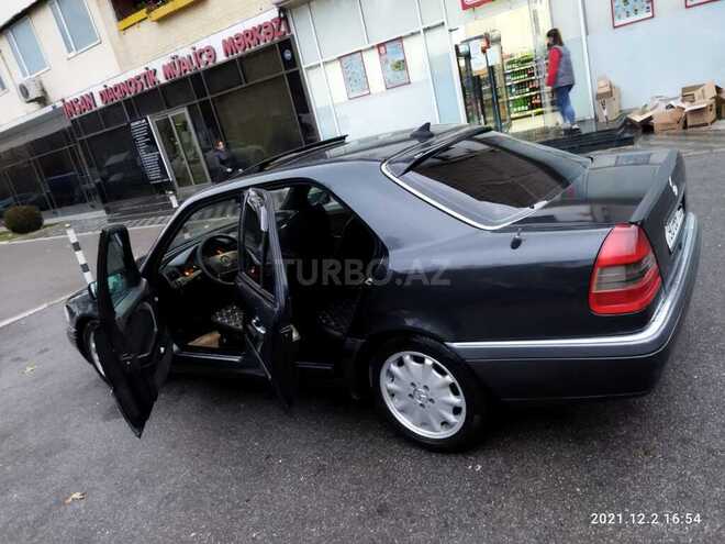 Mercedes C 220 1995, 291,031 km - 2.2 l - Bakı