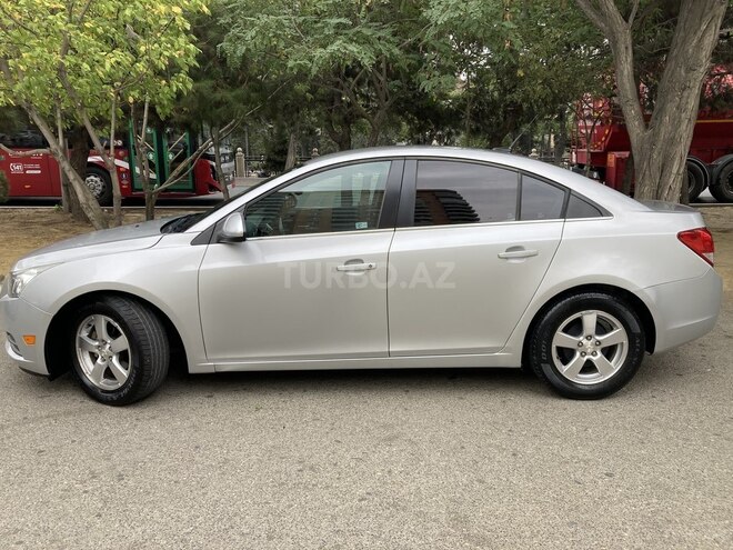 Chevrolet Cruze 2013, 334,500 km - 1.4 л - Bakı