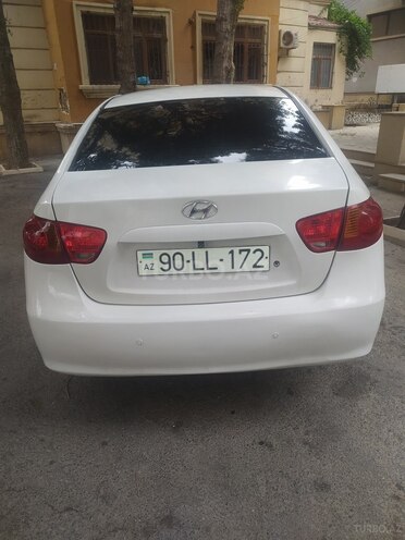 Hyundai Elantra 2009, 300,000 km - 2.0 l - Bakı