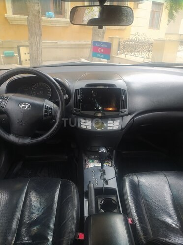 Hyundai Elantra 2009, 300,000 km - 2.0 l - Bakı