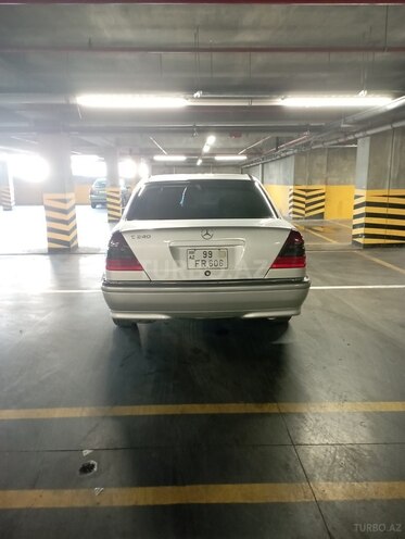 Mercedes C 240 1999, 278,096 km - 2.4 l - Bakı
